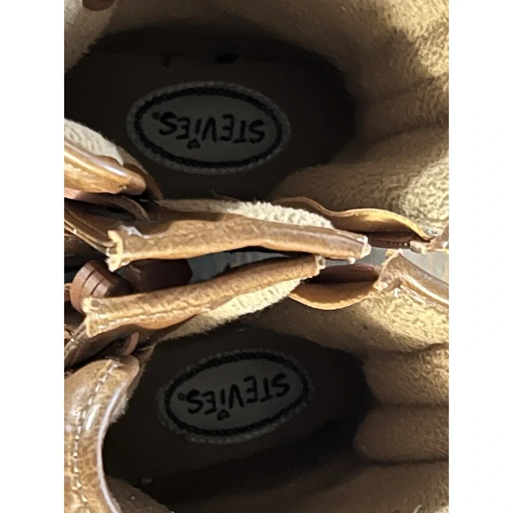 Stevies Quilted Fleece Lined Duck‎ Boots Size 5
